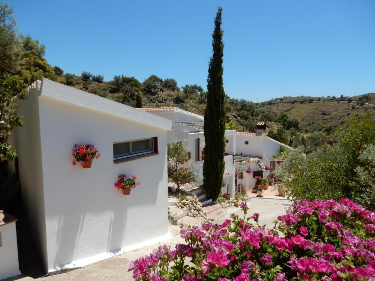 Bed And Breakfast Lagabella Sedella Exterior foto