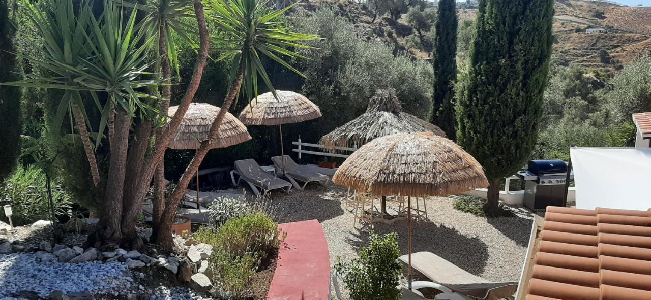Bed And Breakfast Lagabella Sedella Exterior foto