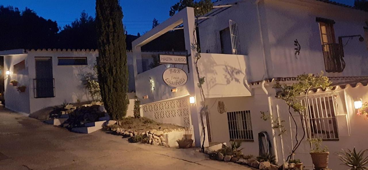 Bed And Breakfast Lagabella Sedella Exterior foto